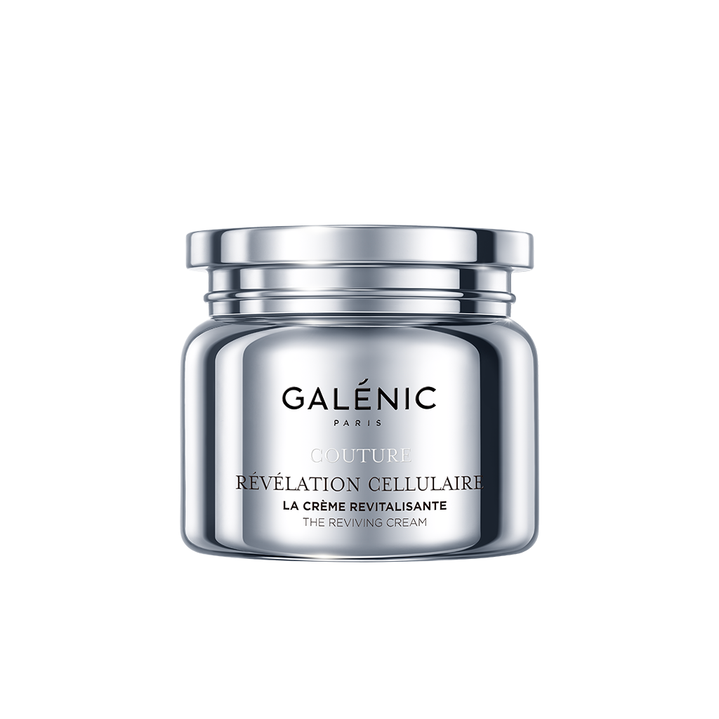 LA CRÈME REVITALISANTE . THE REVIVING CREAM