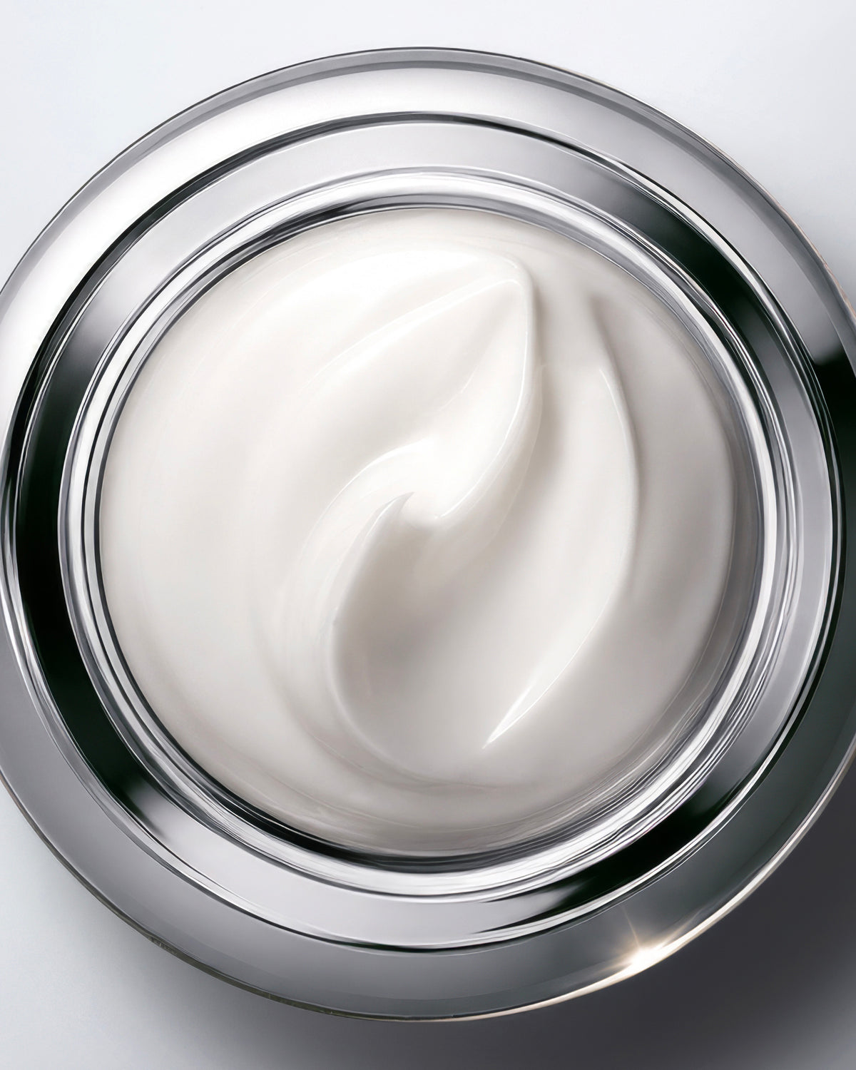 THE REVIVING EYE CREAM
