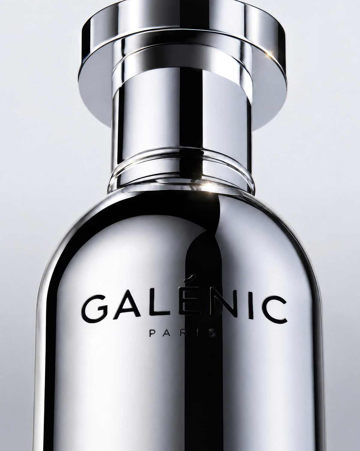 THE REVIVING ESSENCE
